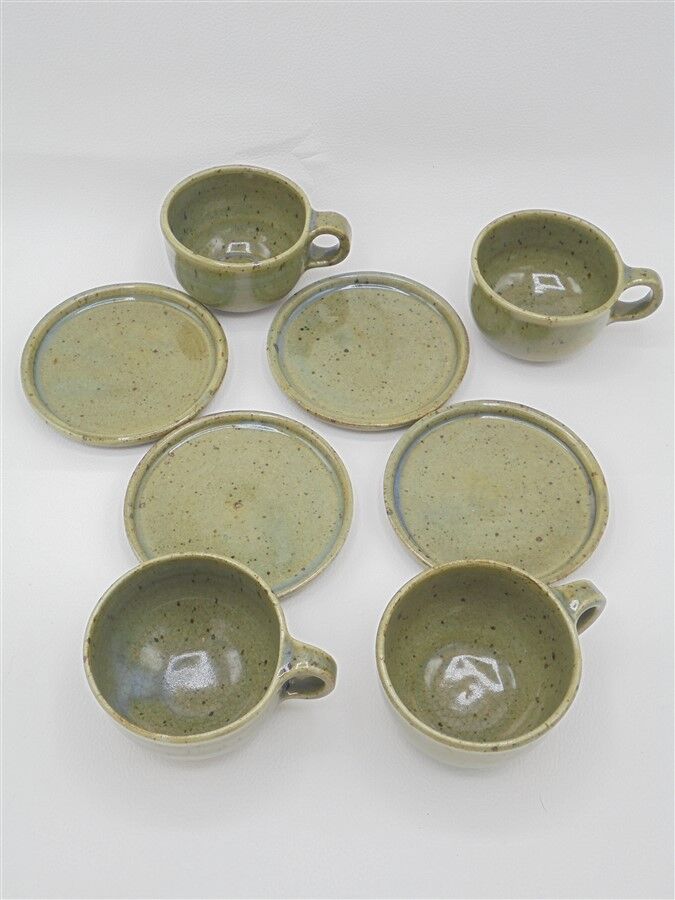 Set of 4 sandstone cups