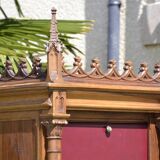 Neo-Gothic walnut cardboard box