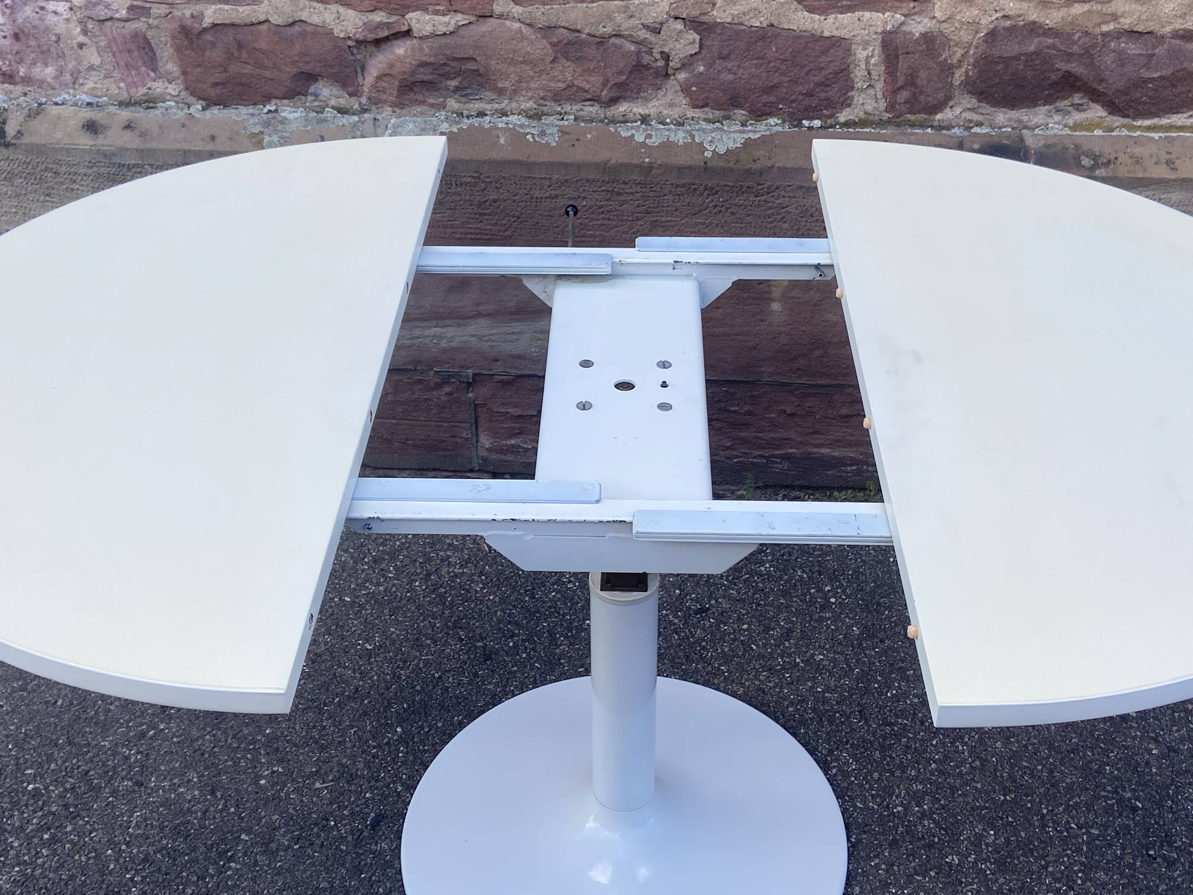 Modular table with cast iron tulip leg system brand jer fonderie chenesseau orléans 1970