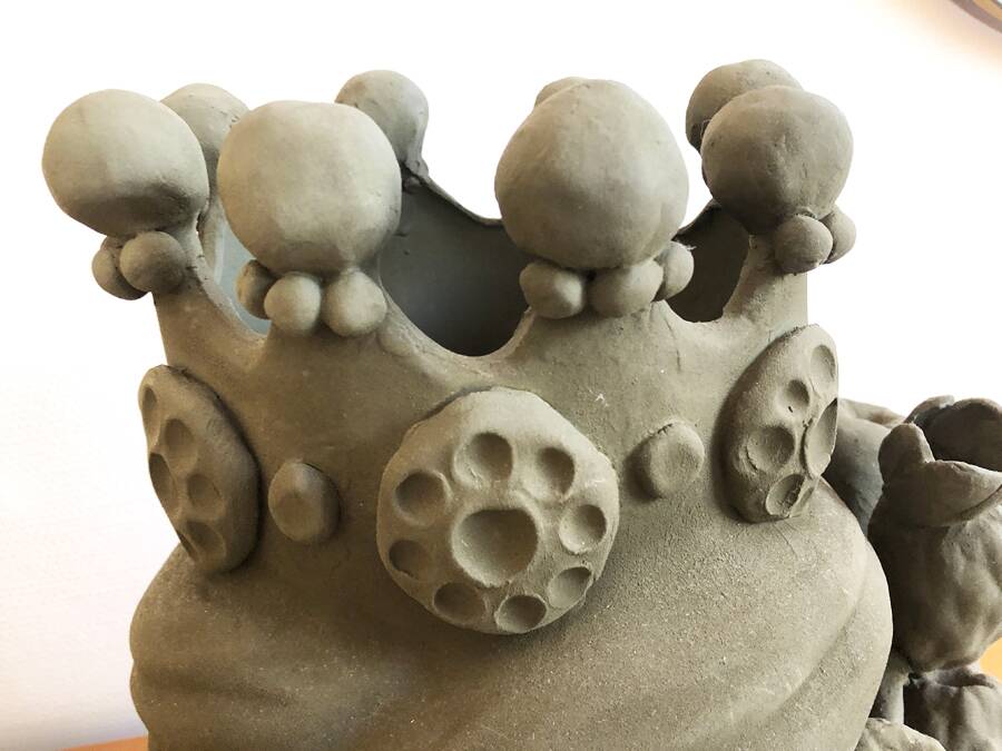 Crowned head in ceramic by Stefania Boemi – Sicily, Italy