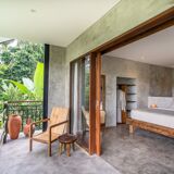Armchair in natural wood (teak) minimalist design
