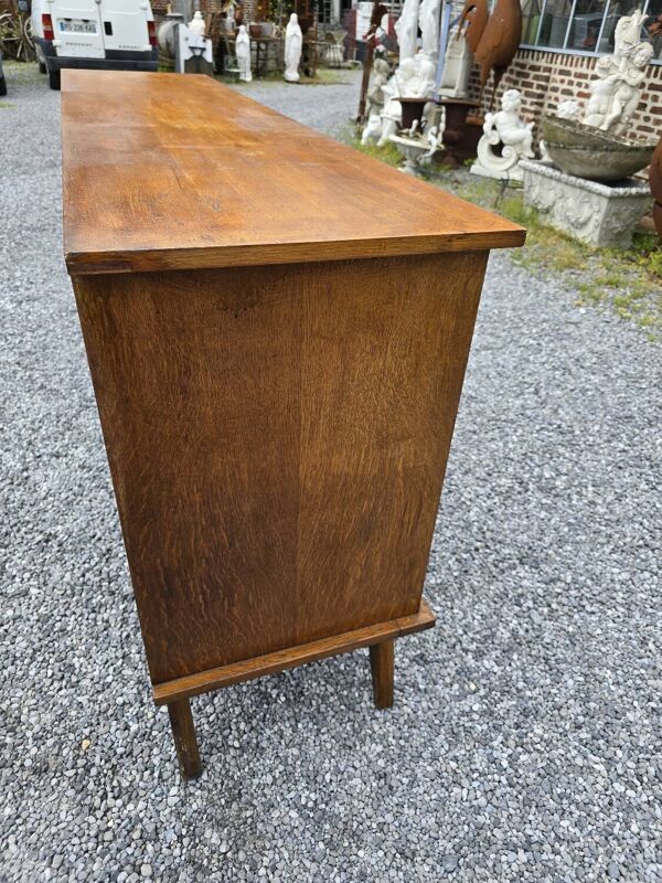 Bahut, buffet en chêne, années 1960