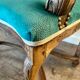 Fauteuil régence retapissé velours vert émeraude