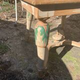 Fauteuil à entretoise en bois peint
