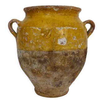 Varnished yellow confit pot, south-west of France. Conservation jar. Pyrenees XIXth