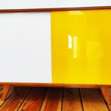 Buffet U 452 conçu par J. Jiroutek Tchécoslovaquie années 1960