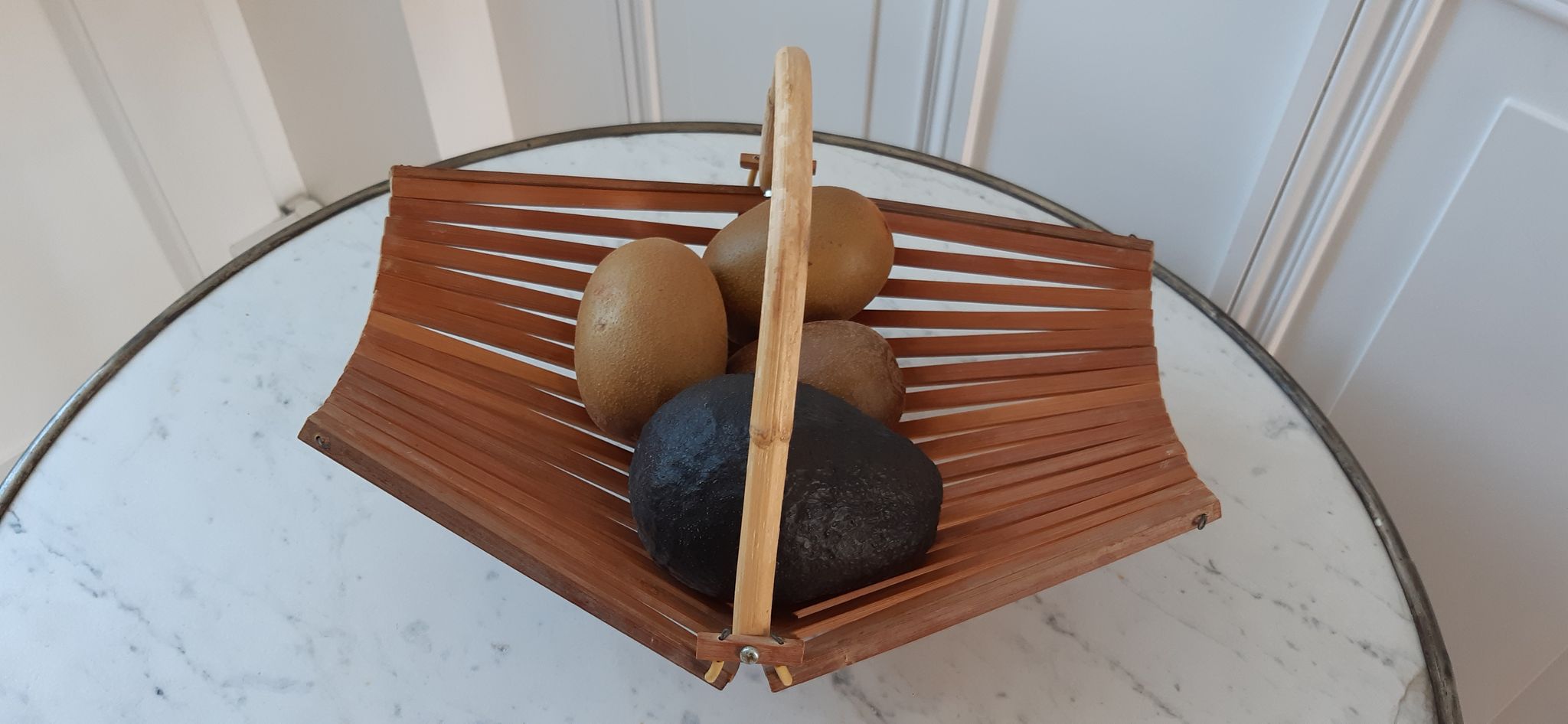 Panière corbeille à fruits pliante en bambou et bois années 70