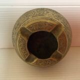 Individual ashtray in worked brass