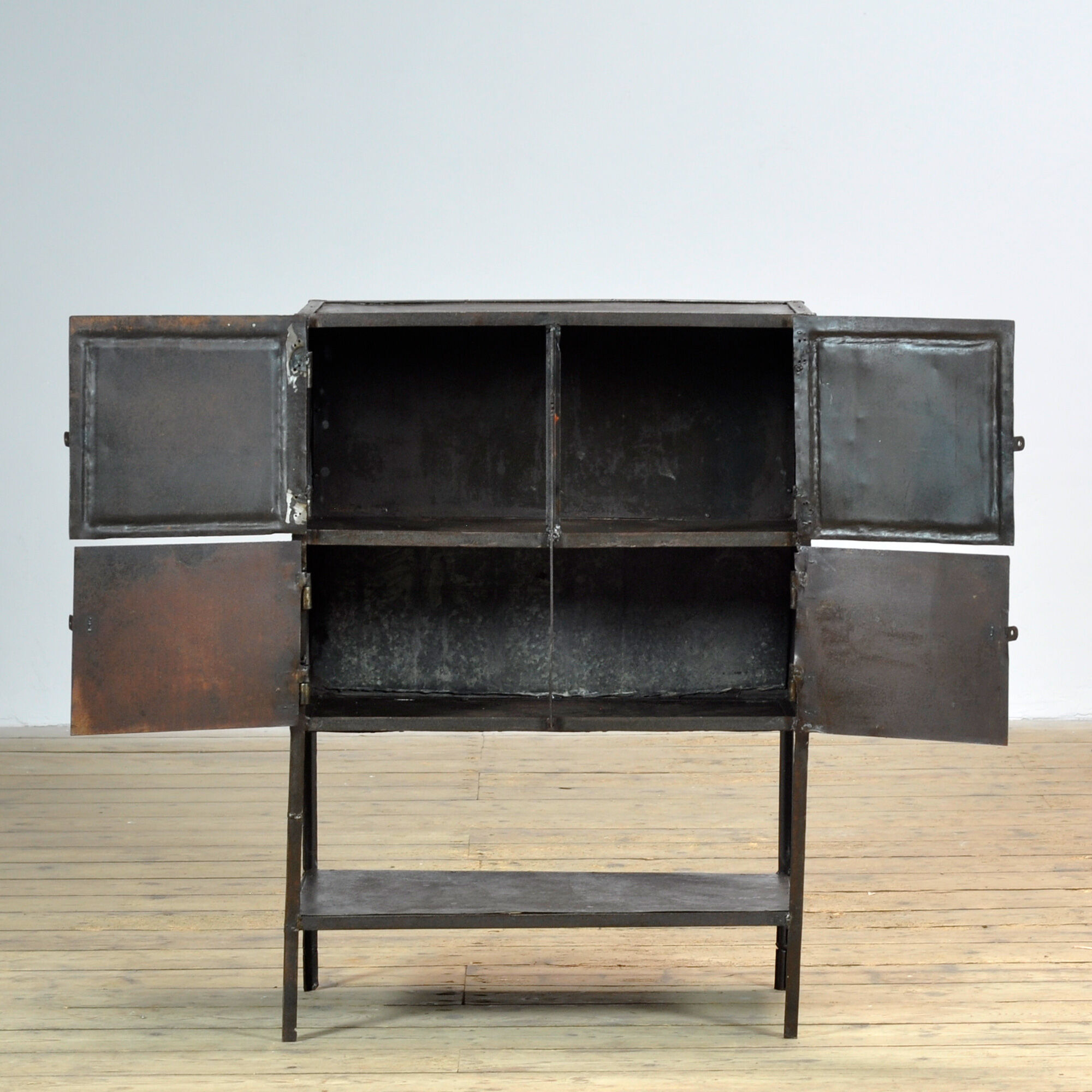 Armoire industrielle, vers 1960