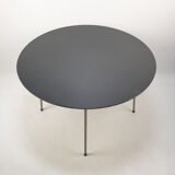 Round dining table model tm41 for Pastoe, 1960s
