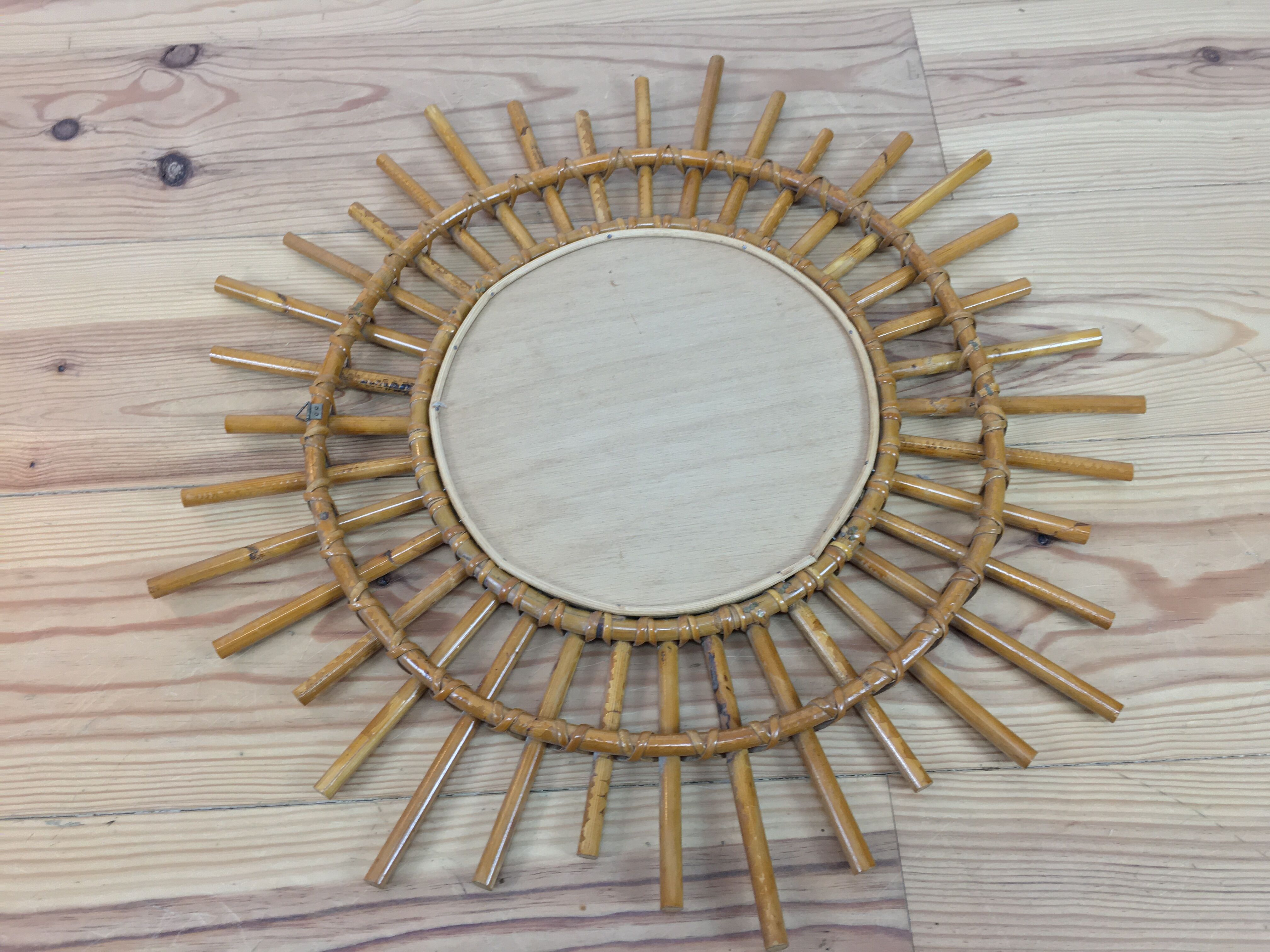 Miroir soleil 56 cm en bois effet bambou