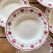 Flowered deep plates