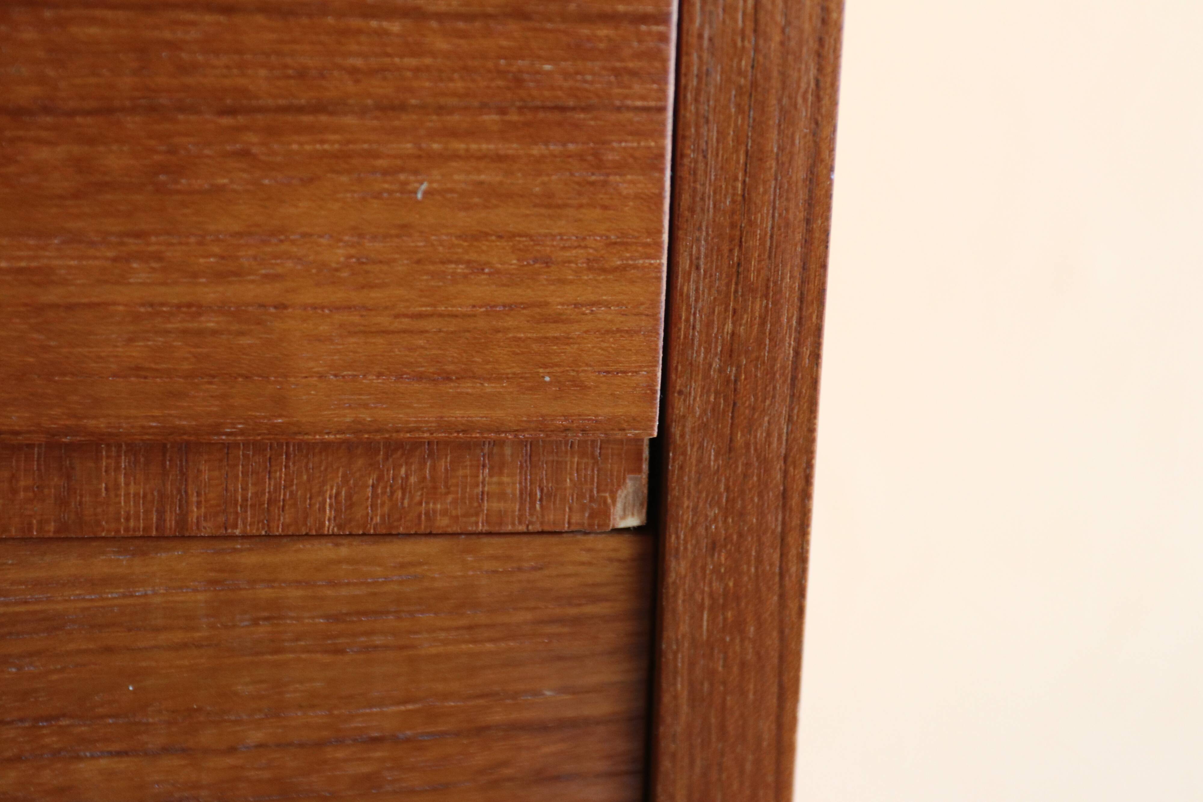 Teak veneer chest of drawers
