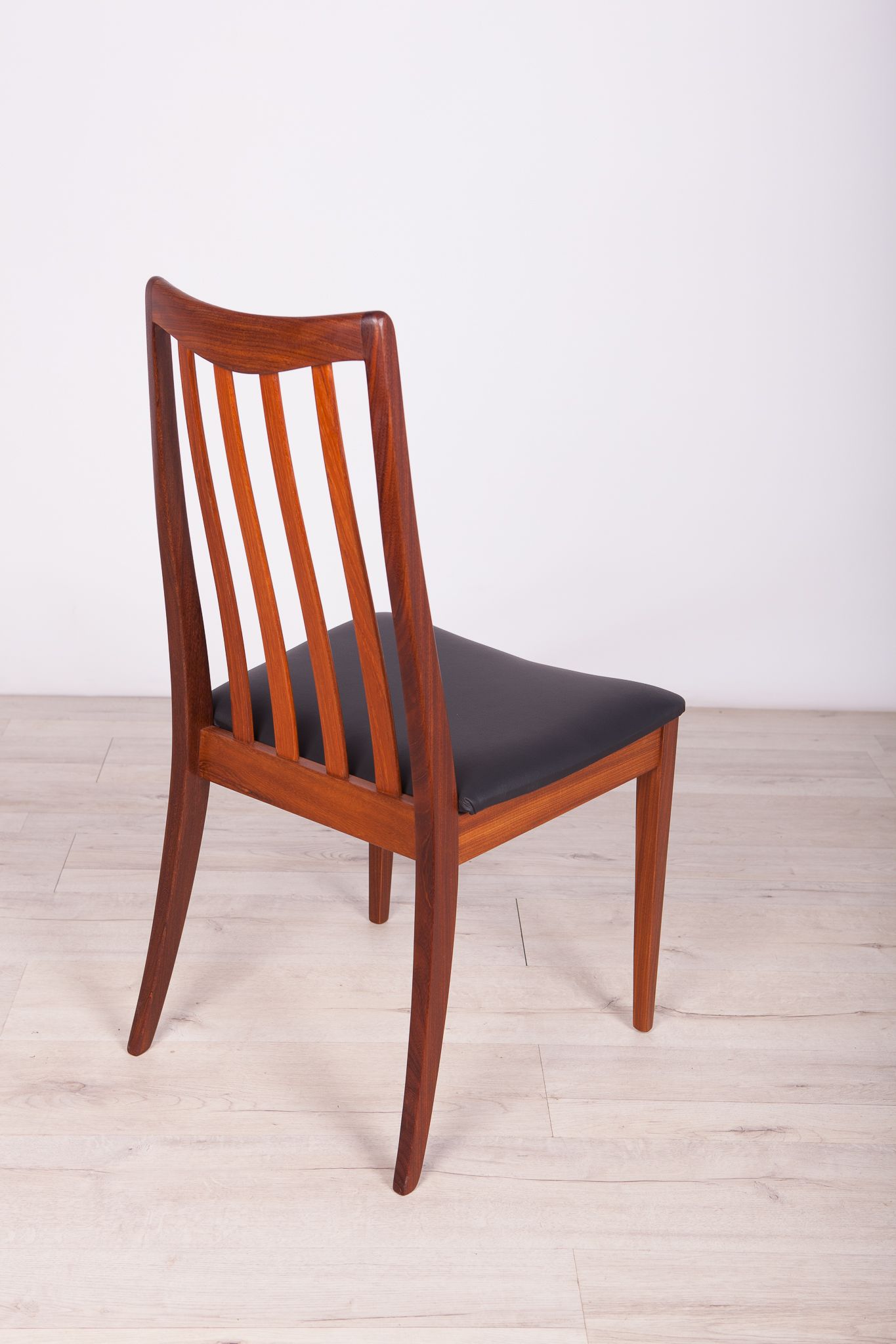 Mid Century Teak & Leather Dining Chairs by Leslie Dandy for G-Plan, 1960