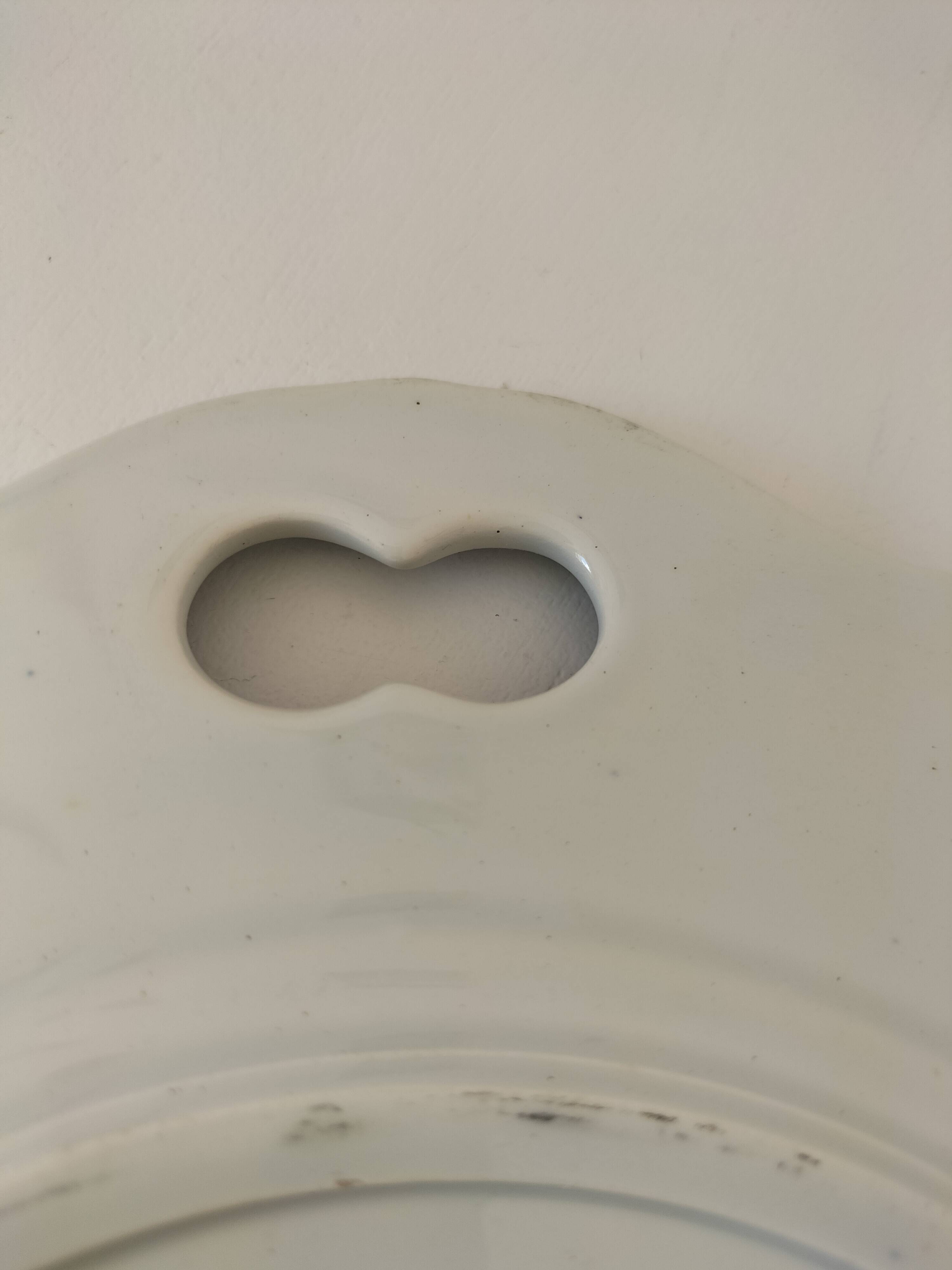 Moulin des Loups openwork dish, "Canada" model – blue and orange Imari decoration