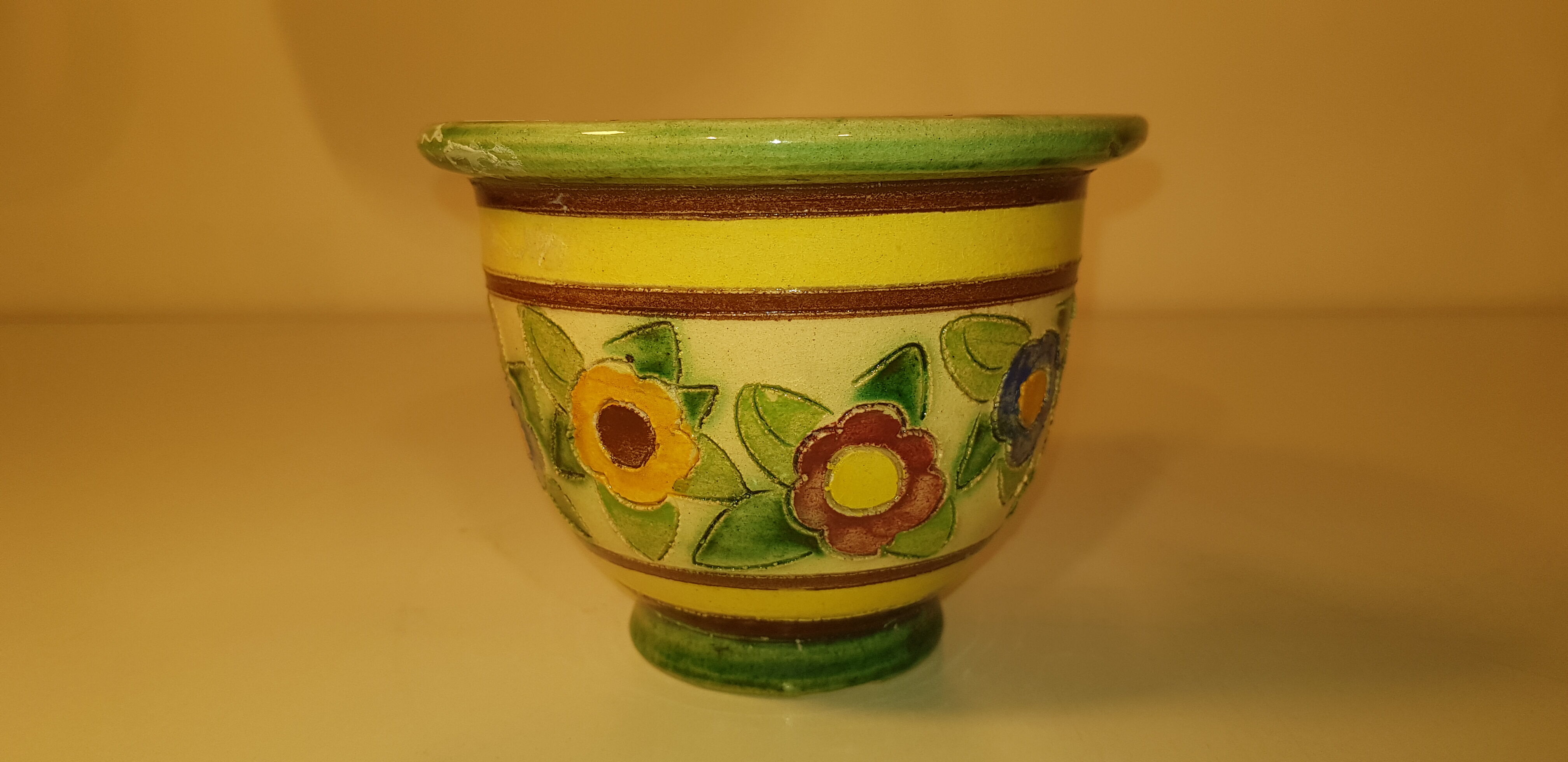 Ceramic pottery by Cerart in Monaco