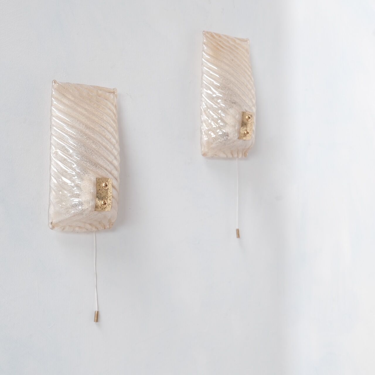 Pair of Mid-Century Italian Golden Wall Lights