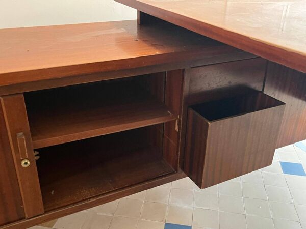 Bureau de direction vintage couleur acajou avec bar