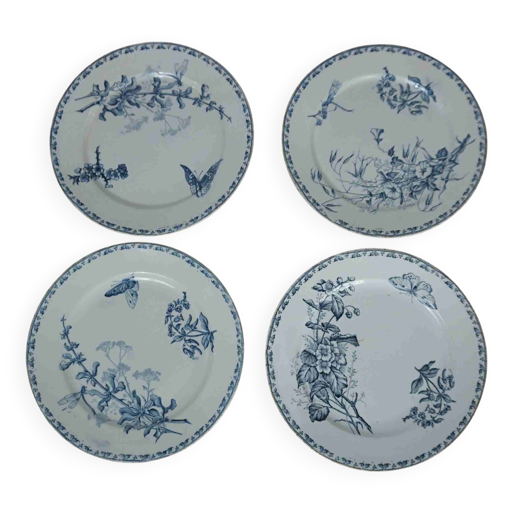 4 Sarreguemines “Carmen” flat plates