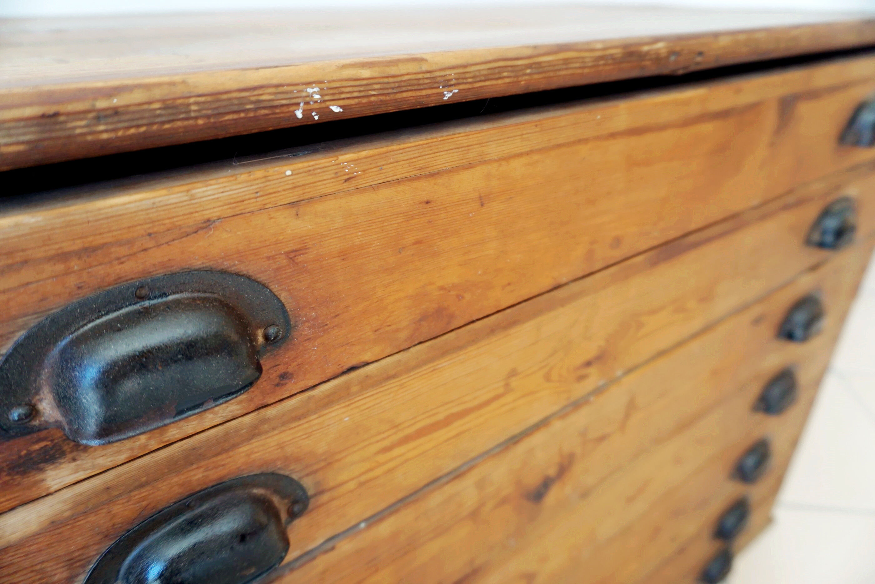 Furniture old business