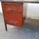 Metal desk
