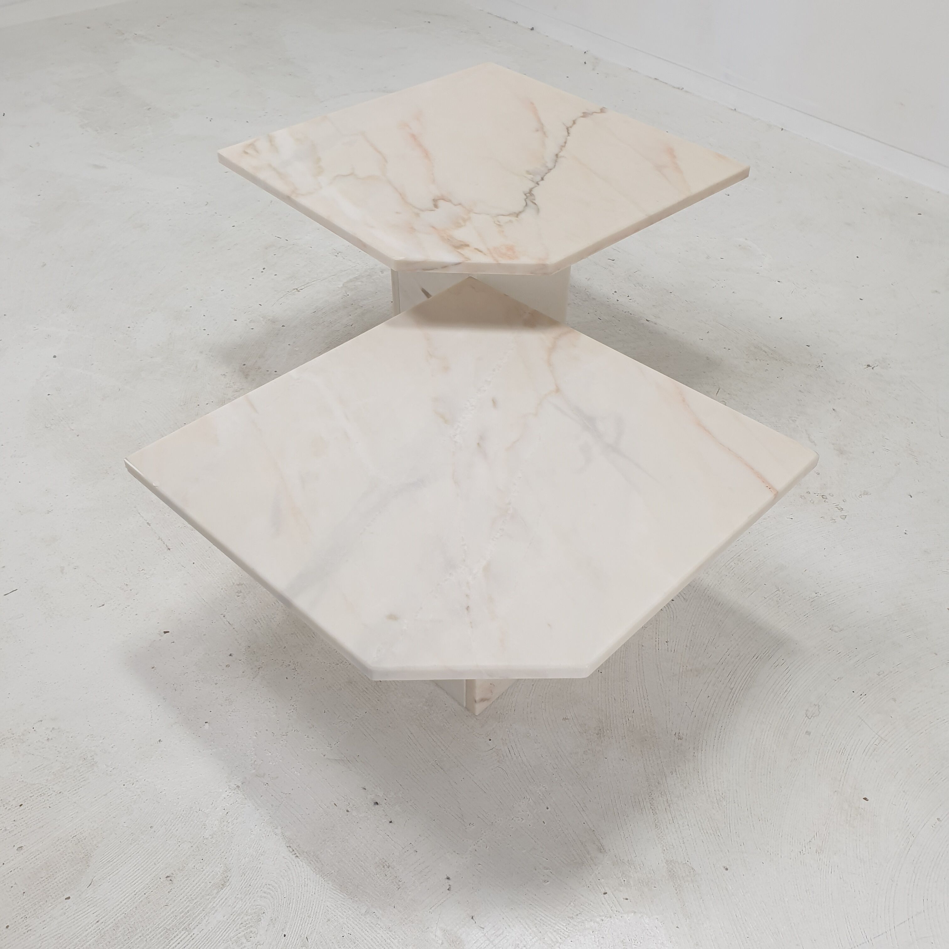 Set of 2 italian marble side tables, 1980's