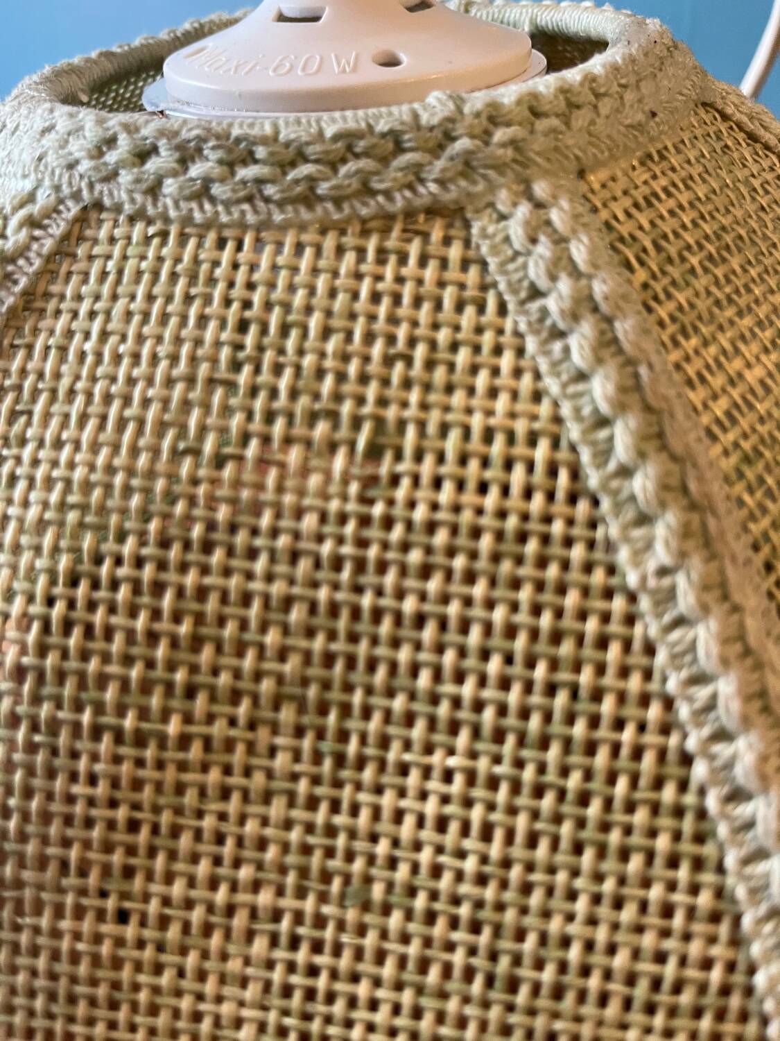 70s/80s pendant lamp in green rattan and embroidery