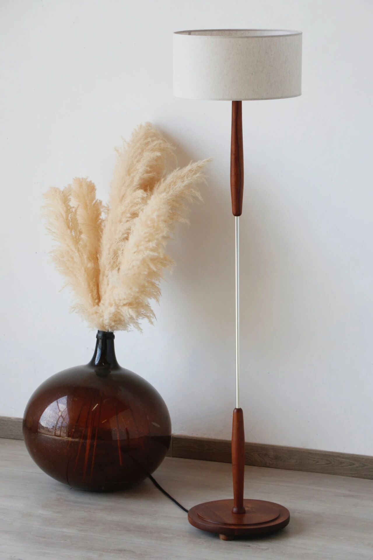 Vintage Scandinavian lamp in teak/chromed metal/cotton