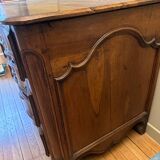 Commode XVIIIème en noyer