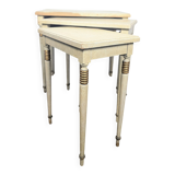 Set of nesting tables – 1950s