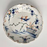 2 Plates in Nevers Earthenware (known as La Rochelle) | Bird | 18th century