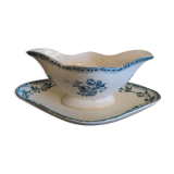 Gravy boat
