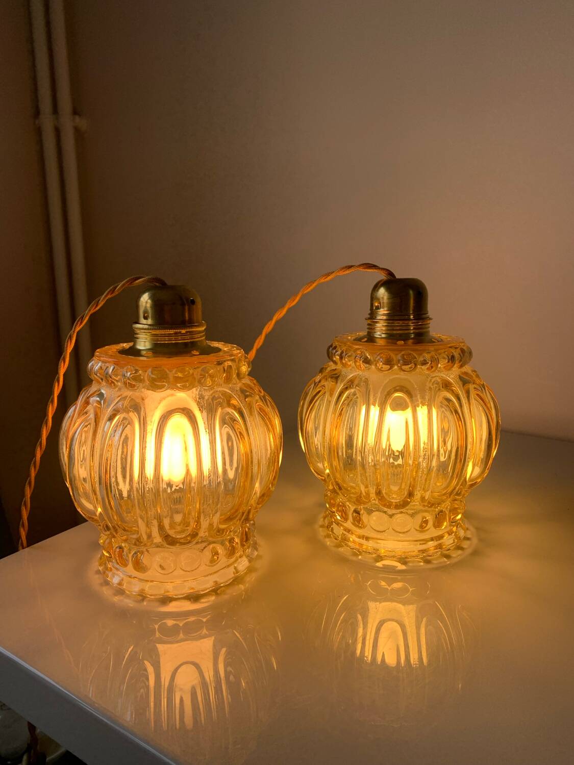 Pair of vintage amber bubble table lamps