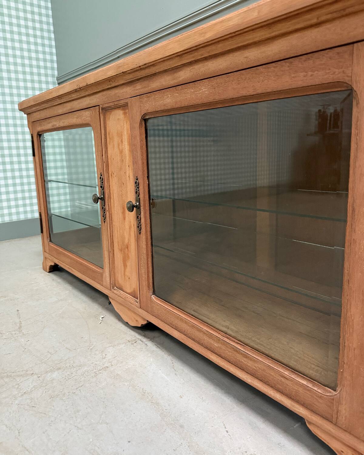 Low antique display cabinet (renovated)