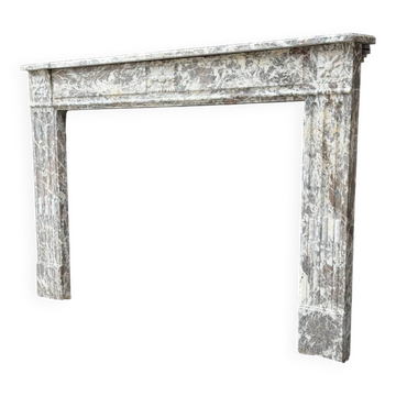 Louis XVI fireplace in grey Ardennes marble, late 18th century.