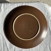 Lot de 6 assiettes à dessert vintage en grès brun