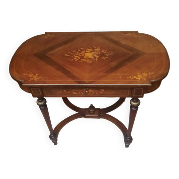 Table de salon Napoléon III en marquetterie