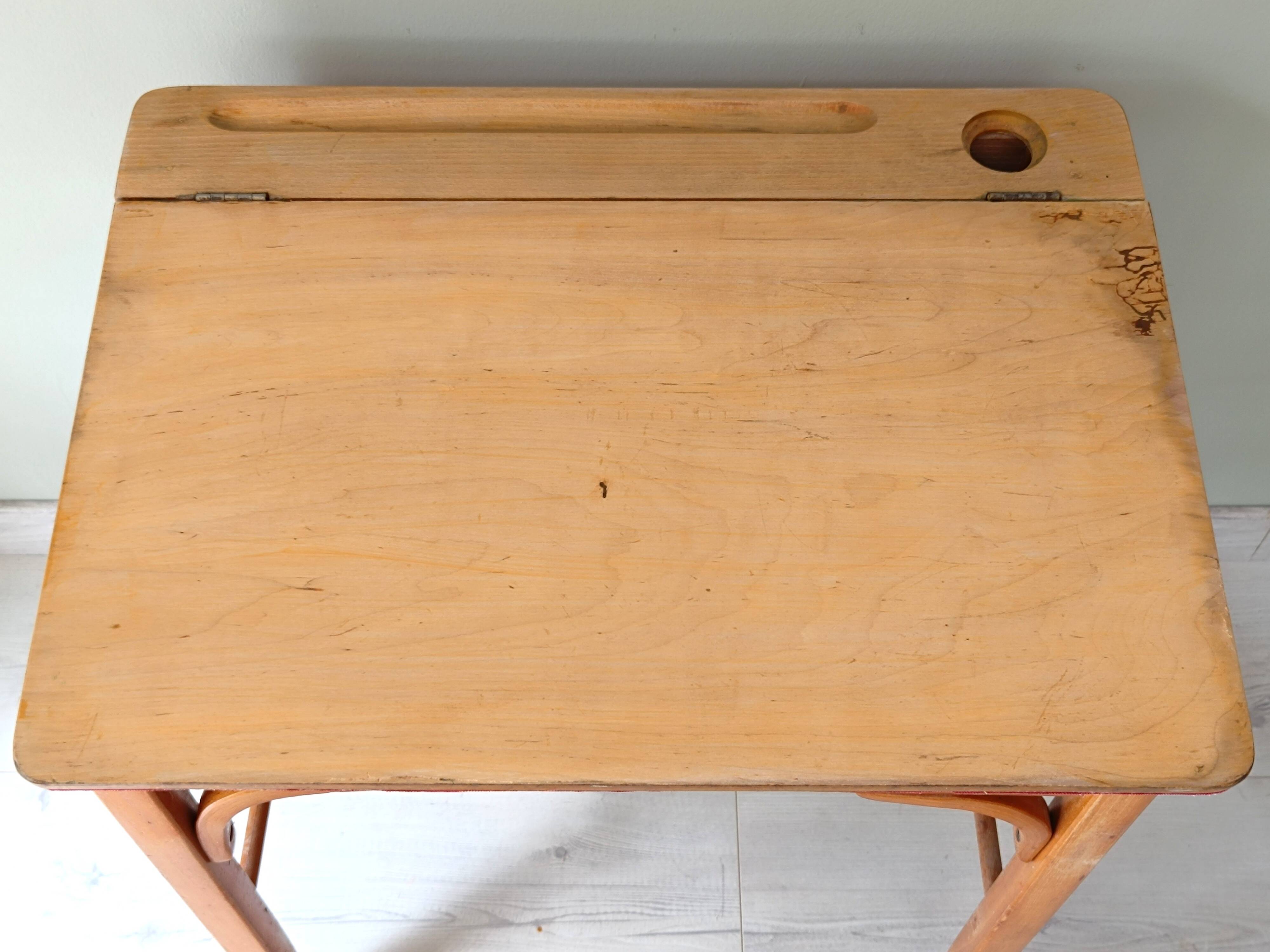 Children's desk and chair by Baumann