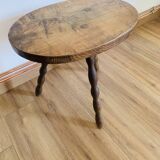 Oval side coffee table