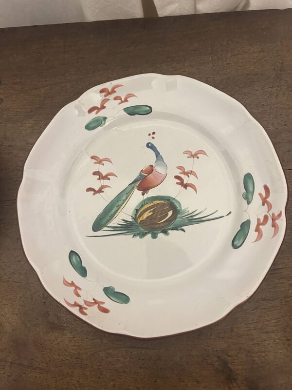 Assiettes de la faïencerie des Islettes