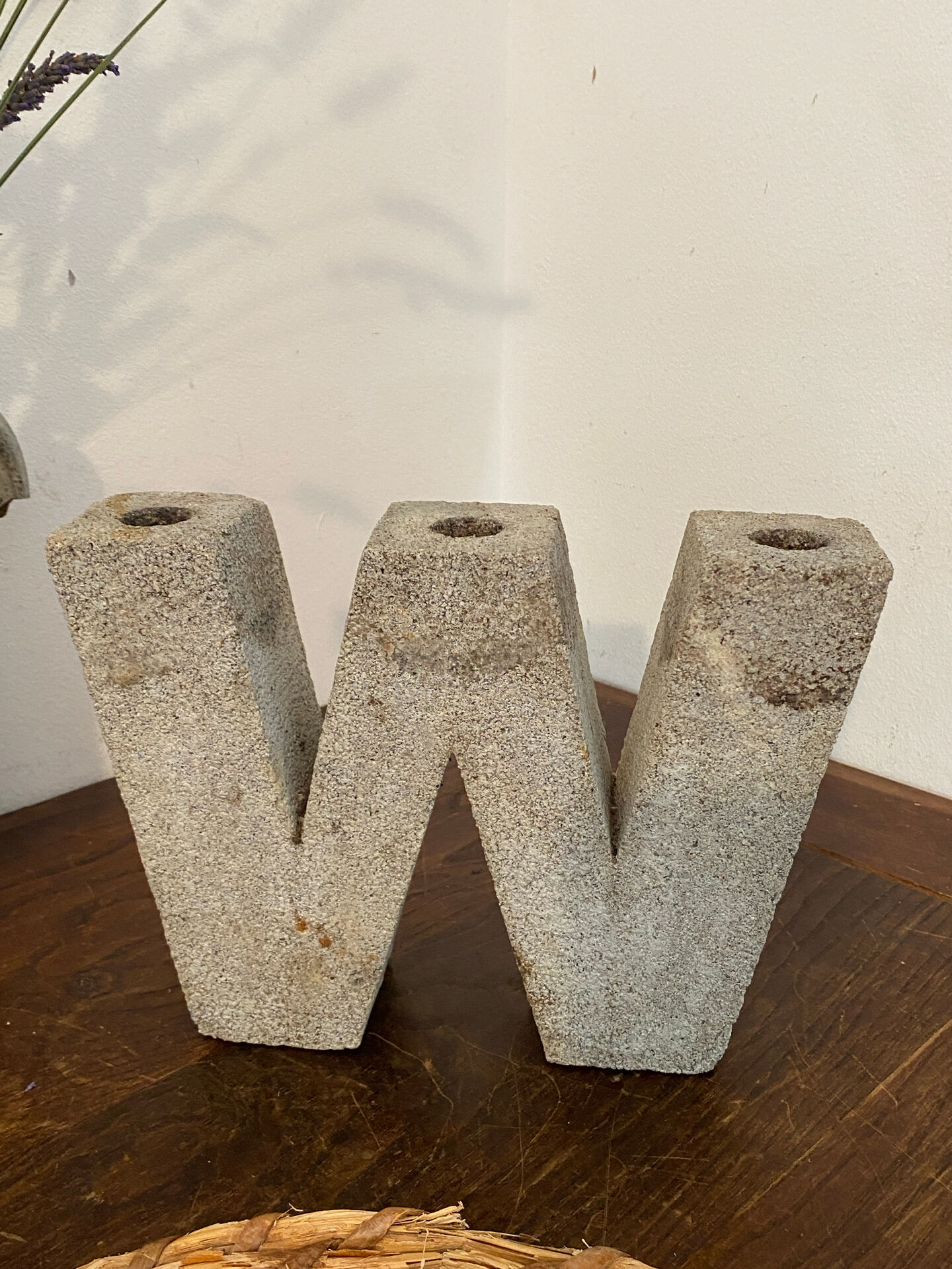 Three-light chandelier in cellular concrete