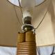 Lampadaire vintage tripode en rotin