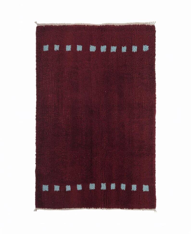 Beni Ourain Berber rug in natural wool, size 1.5/2.5 m.