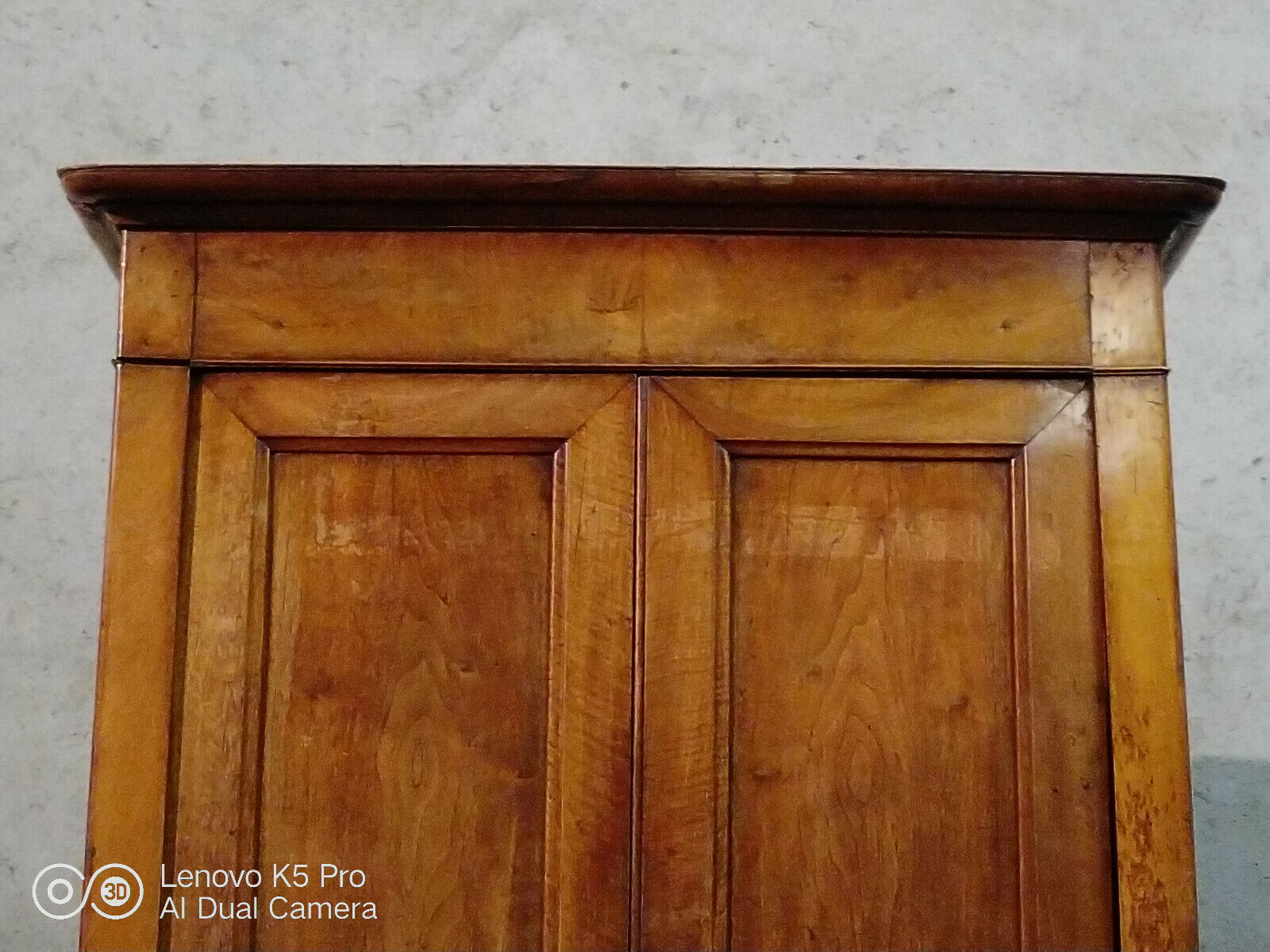 Louis Philippe walnut cabinet 19th-century