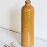 Enamelled stoneware bottle