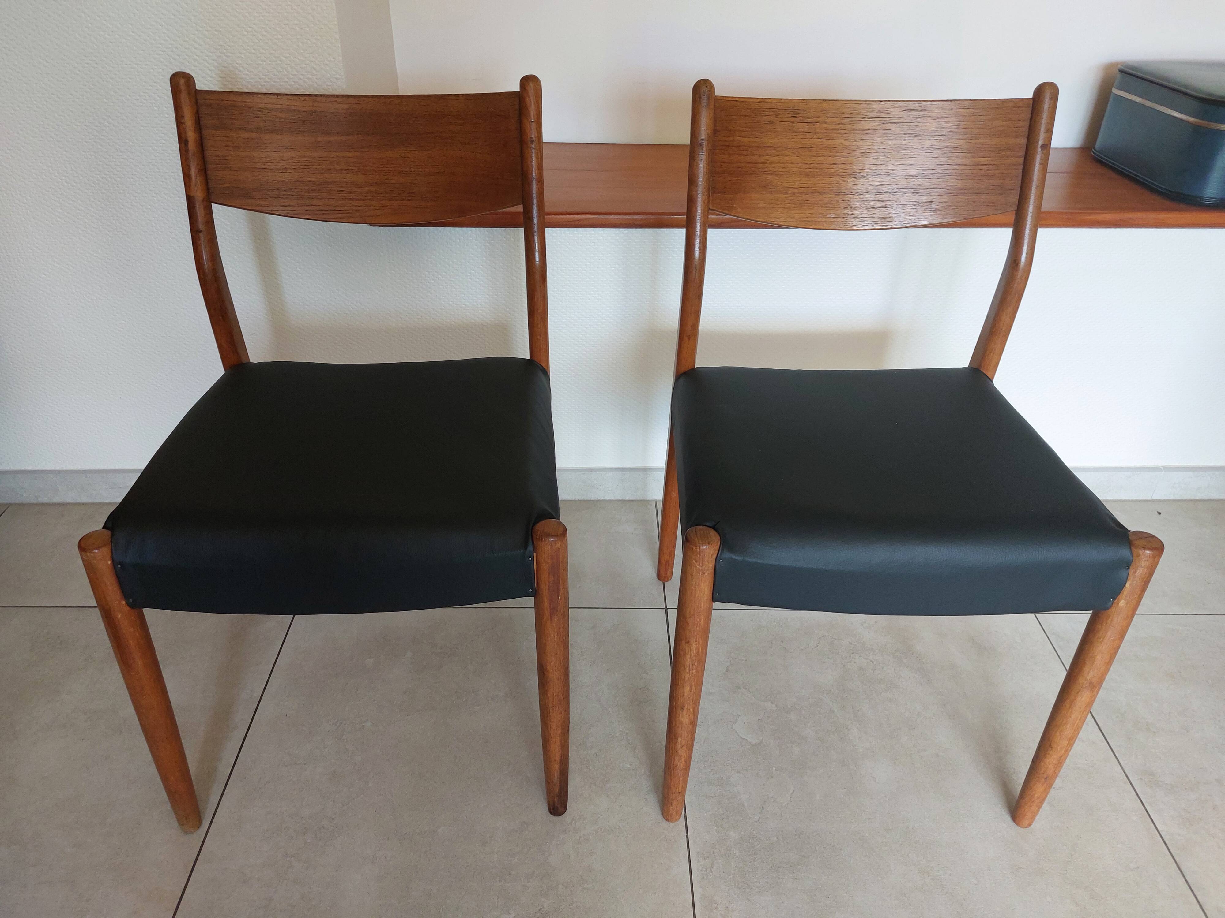 paire de chaises scandinaves style Fristho Franeker, assises rénovées