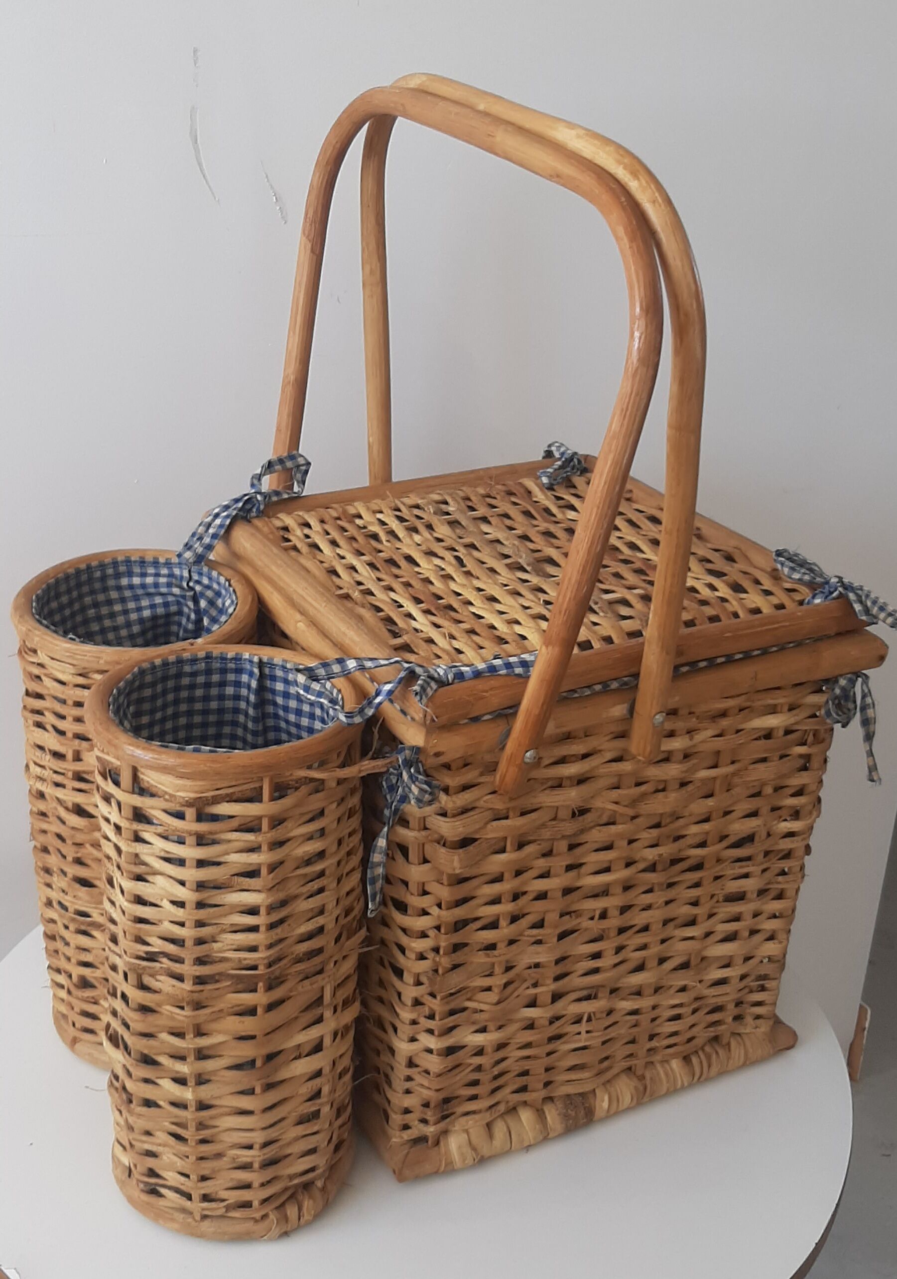 Vintage rattan picnic basket