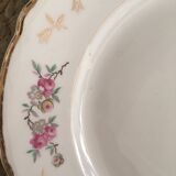 Six flat plates with flowers