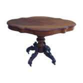 Gueridon in walnut with a fiddinate tray opening with two drawers in a belt. Louis Philippe period.