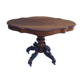 Gueridon in walnut with a fiddinate tray opening with two drawers in a belt. Louis Philippe period.